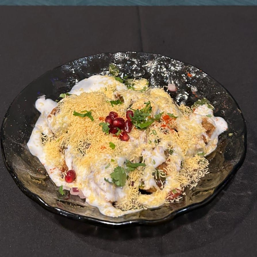 CHATPATTA TIKKI CHAAT.